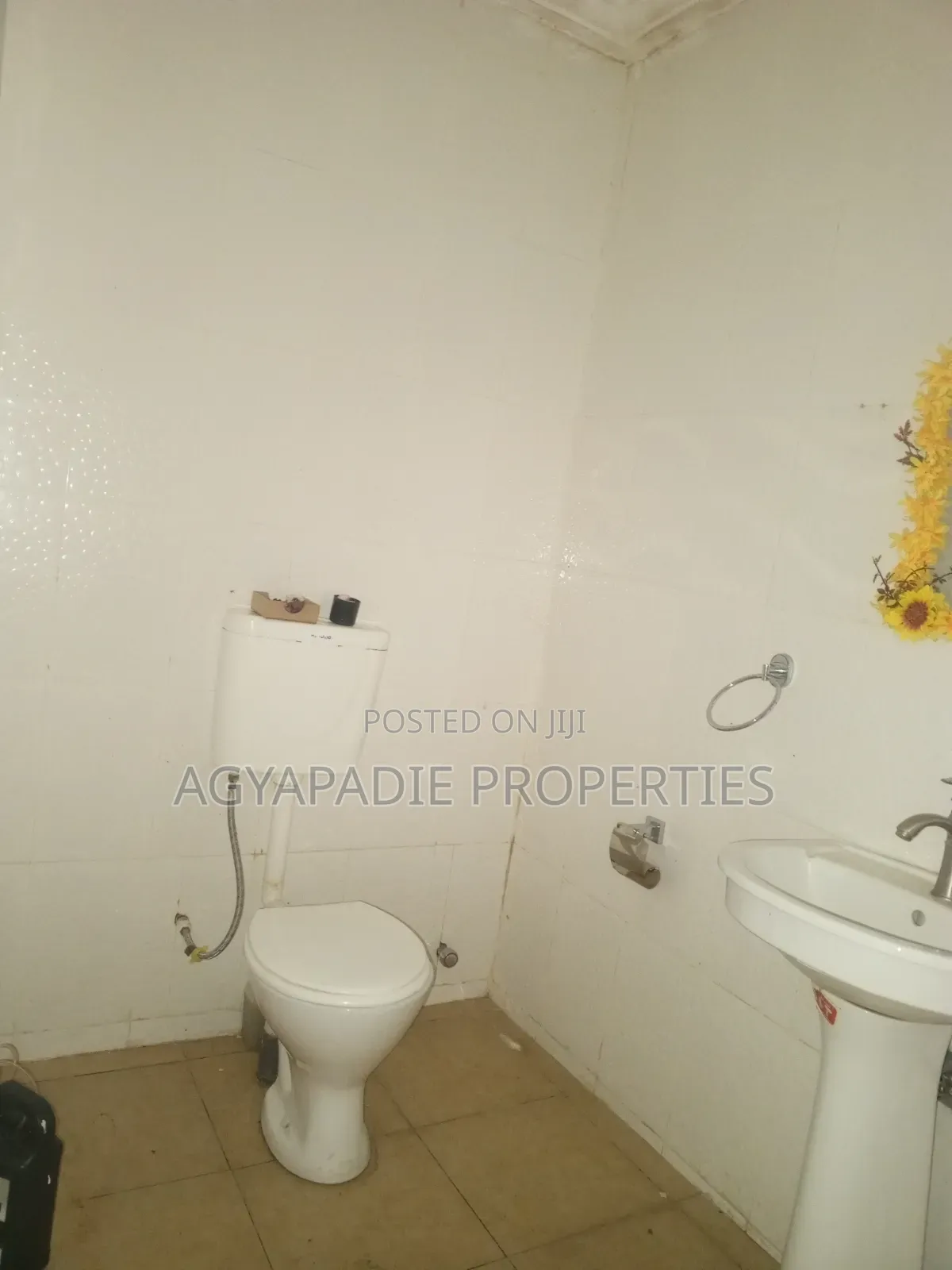 1bdrm Apartment in Agyapadie Properties, Ofankor for rent