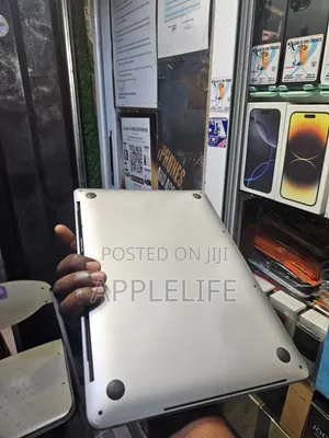 Laptop Apple MacBook Pro 2020 16GB Intel Core i5 SSD 512GB