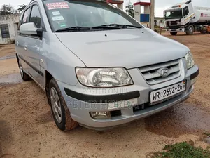 Hyundai Matrix 1.6 GLS 2010 Maroon