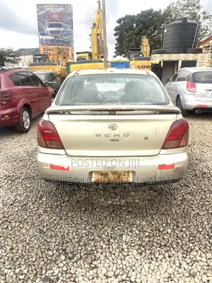 Toyota Echo 2006 Gold