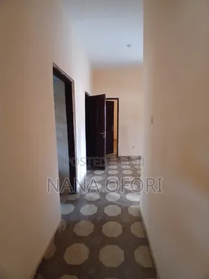 3bdrm Apartment in Ashongman Estate, Police Station for rent