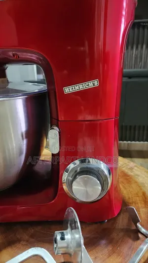 Heinrich's 8L Stand Mixer
