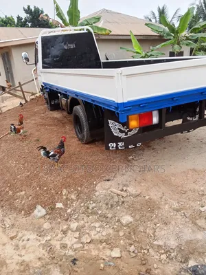 Hyundai Truck