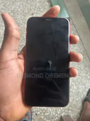 Apple iPhone XR 64 GB Red