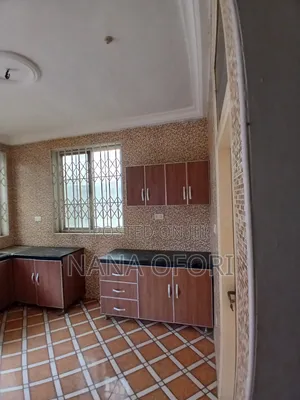 4bdrm House in Kwabenya Estate for rent