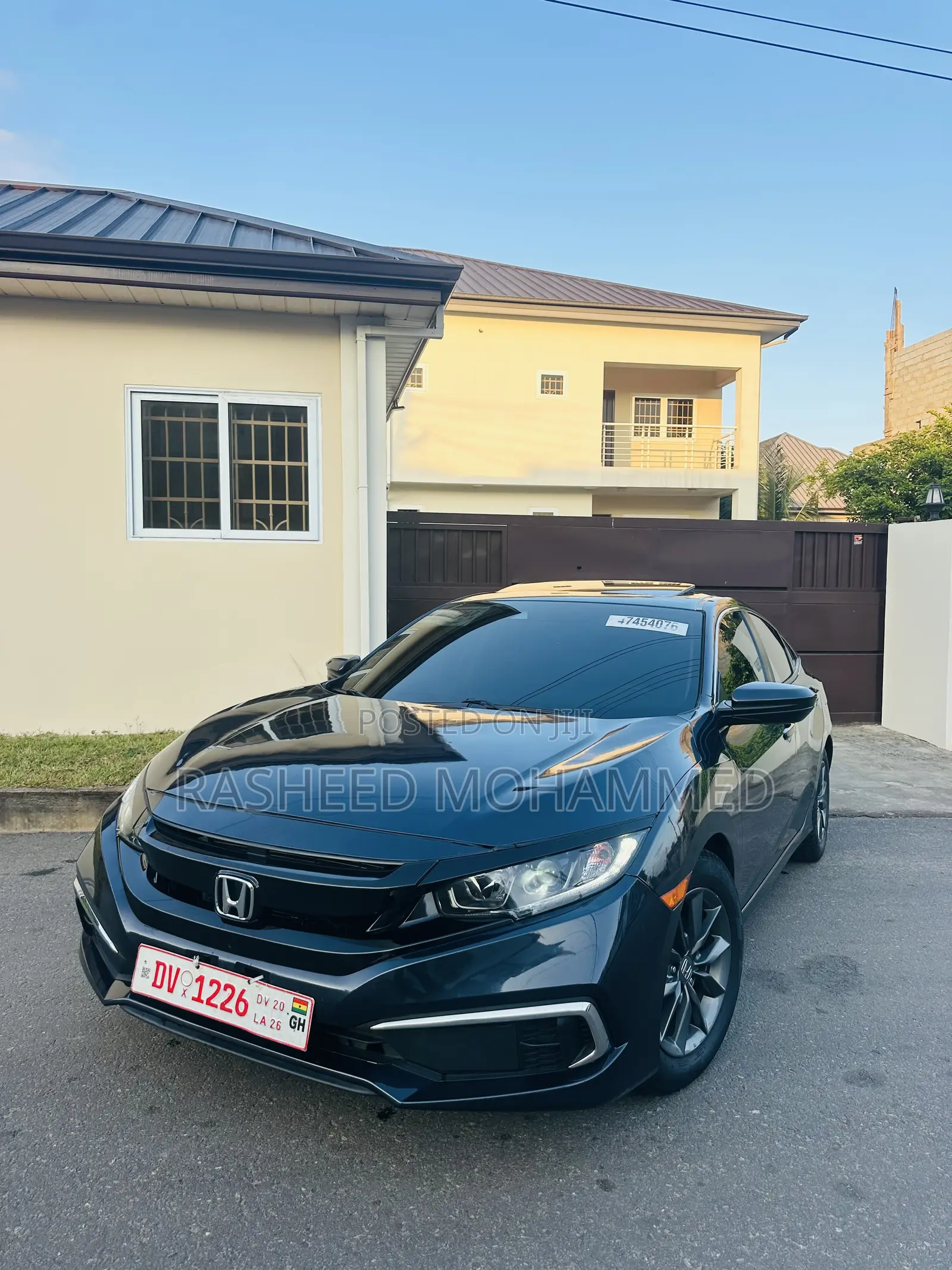 Honda Civic EX-L Sedan 2020 Gray