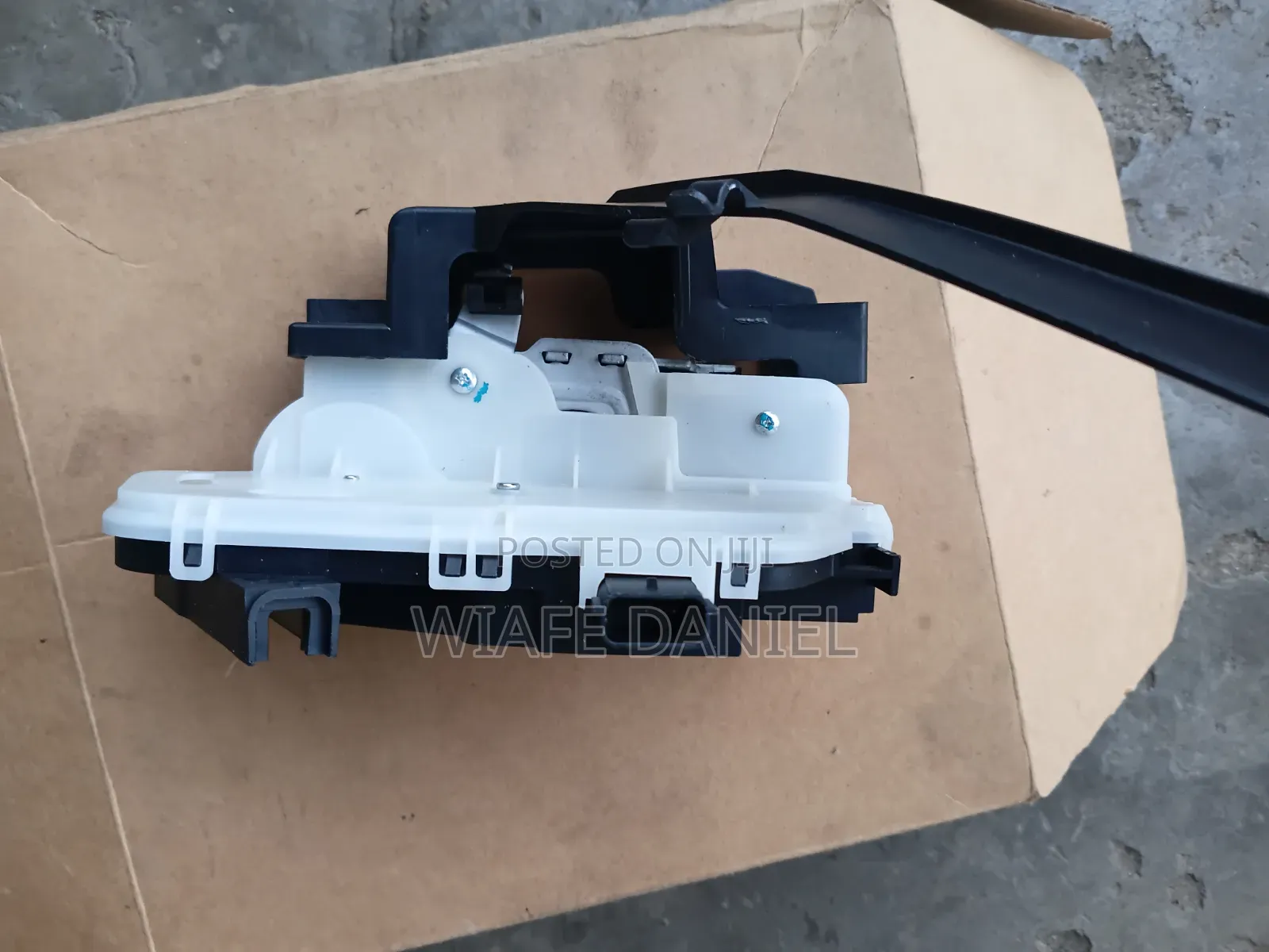 Ford Door Locker