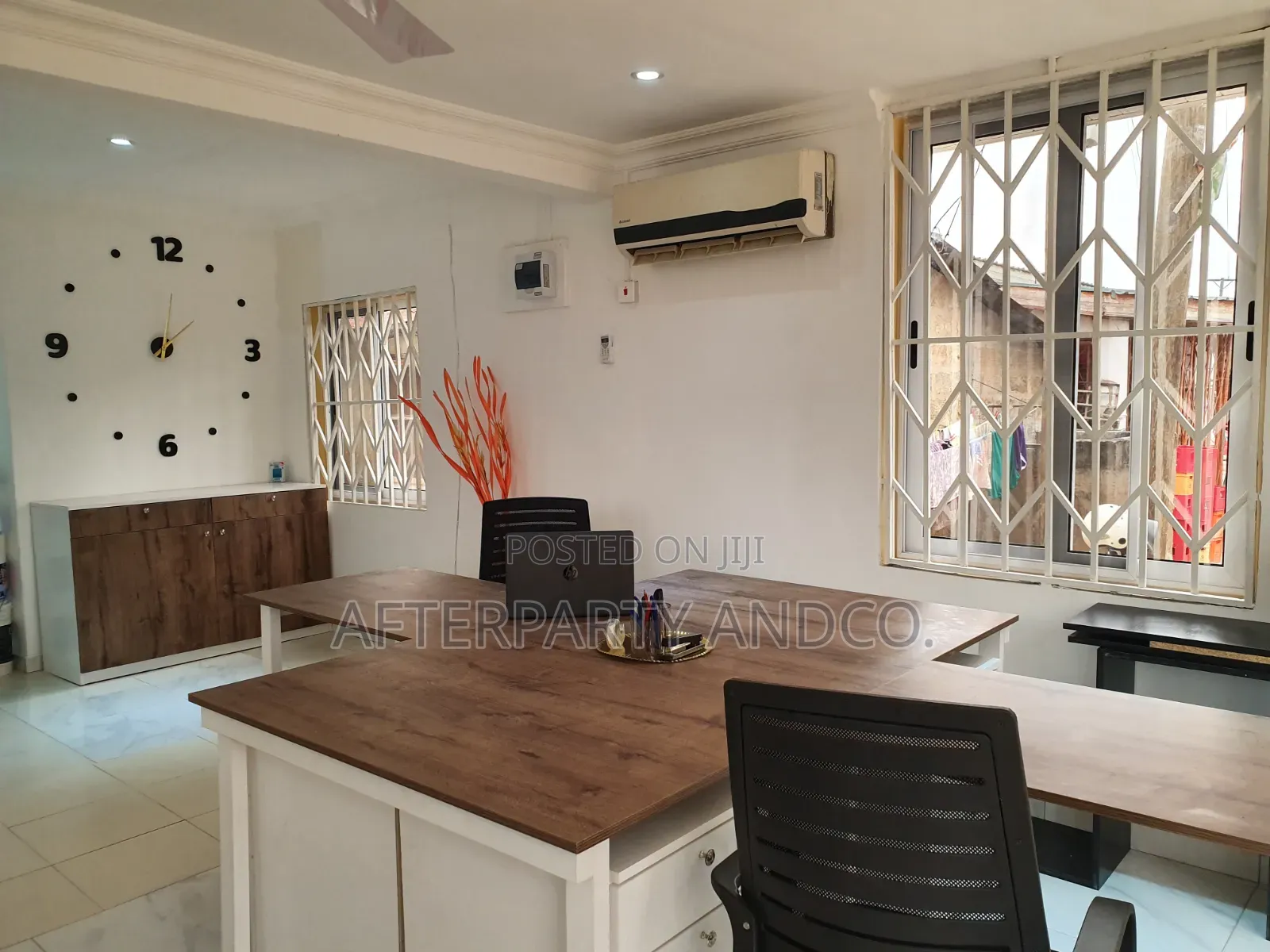 Office Space / Shop Available for Rent