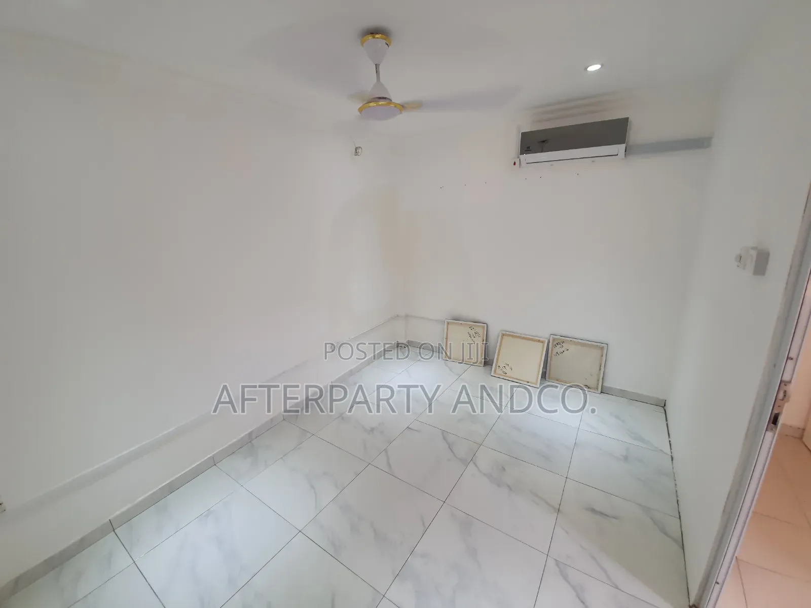 Office Space / Shop Available for Rent