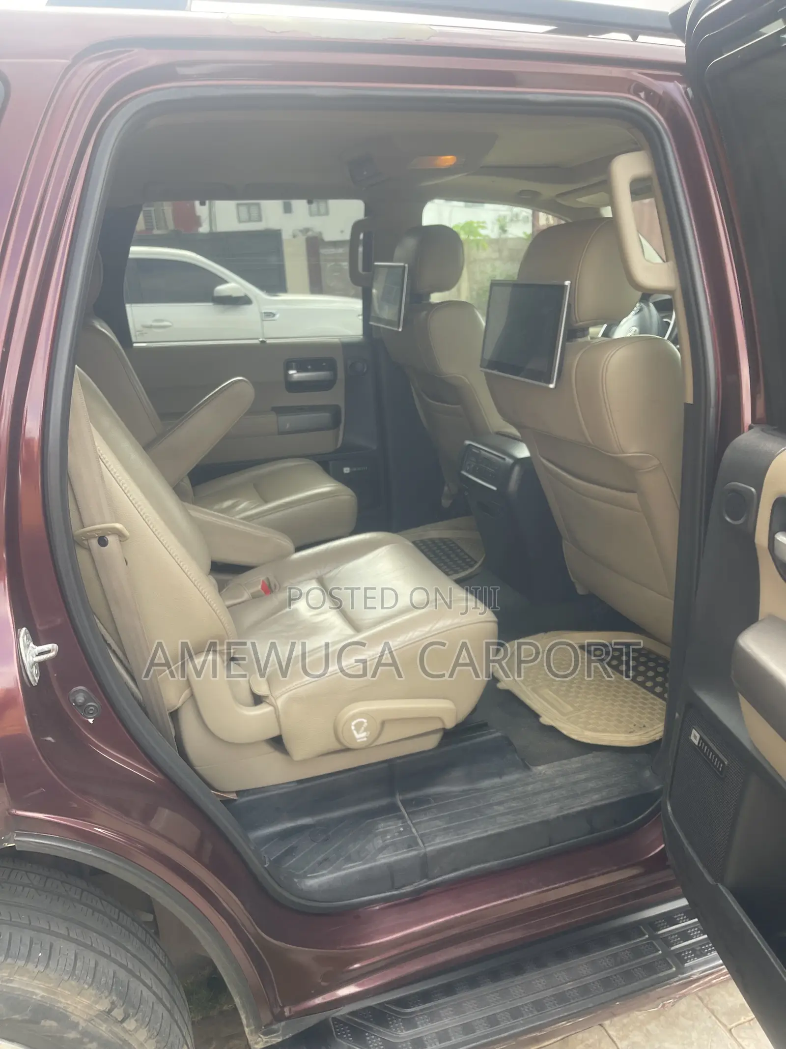 Toyota Sequoia Limited 4dr SUV (5.7L 8cyl 6A) 2013 Red