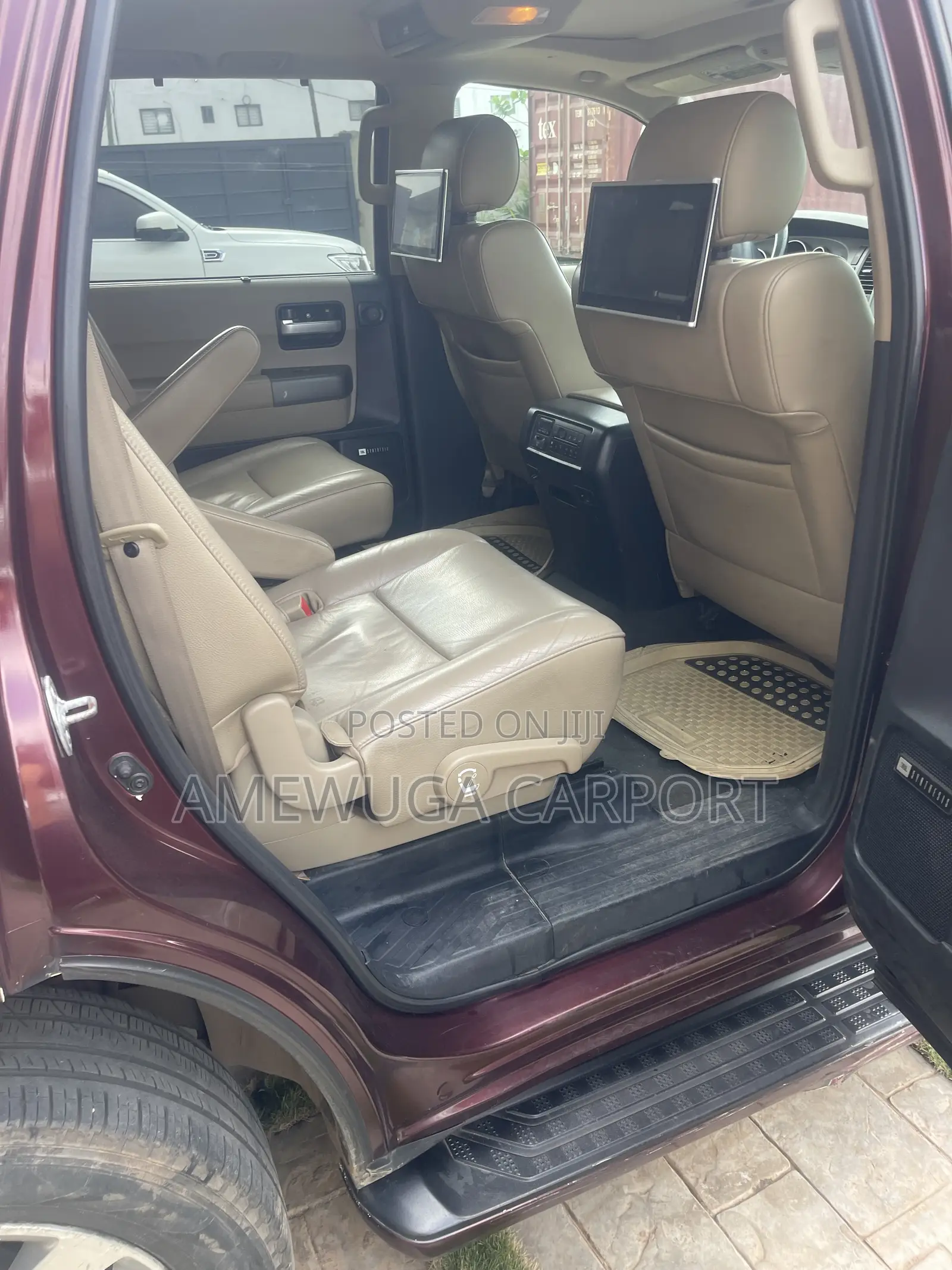 Toyota Sequoia Limited 4dr SUV (5.7L 8cyl 6A) 2013 Red