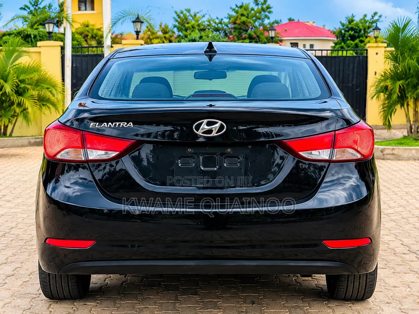 Hyundai Elantra SE Sedan FWD (1.8L 4cyl 6M) 2016 Black