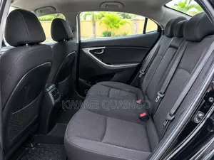 Hyundai Elantra SE Sedan FWD (1.8L 4cyl 6M) 2016 Black
