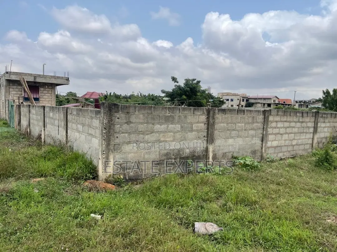 A Registered Land With Land Title Certificate Located in Katamanso