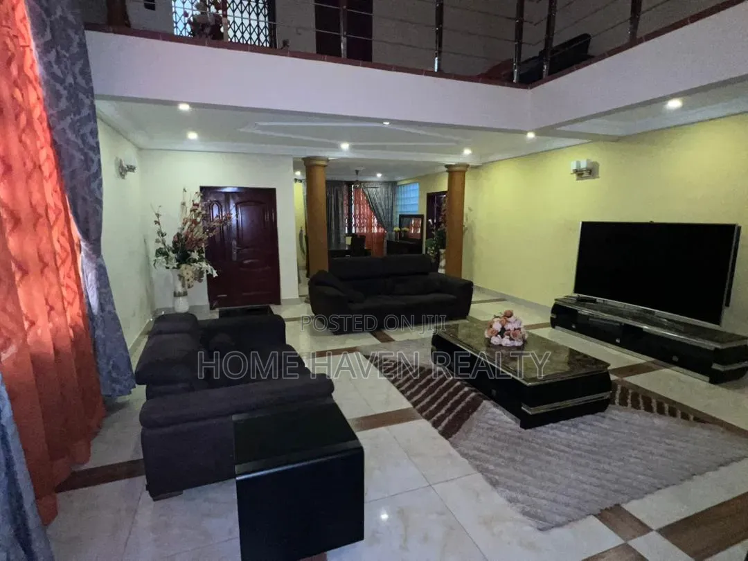 5bdrm House in Weija Scc Dvla for sale