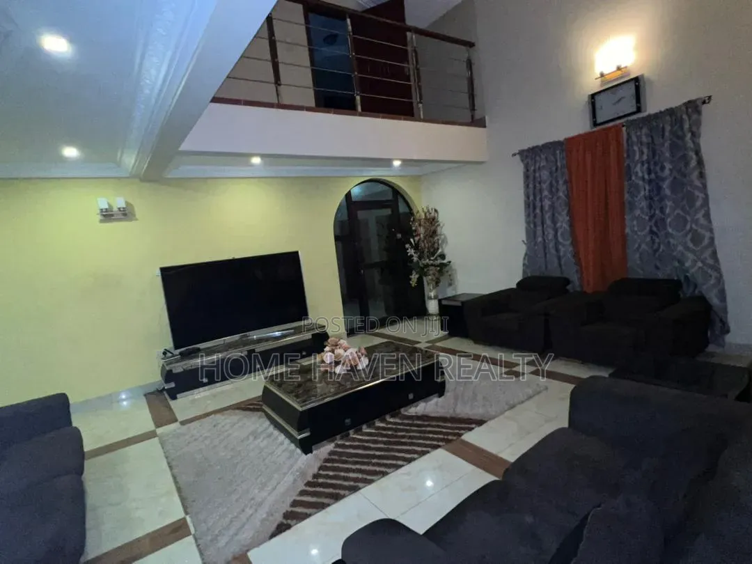 5bdrm House in Weija Scc Dvla for sale