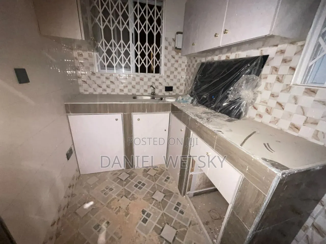 1bdrm Apartment in Deeper Life, Market for rent