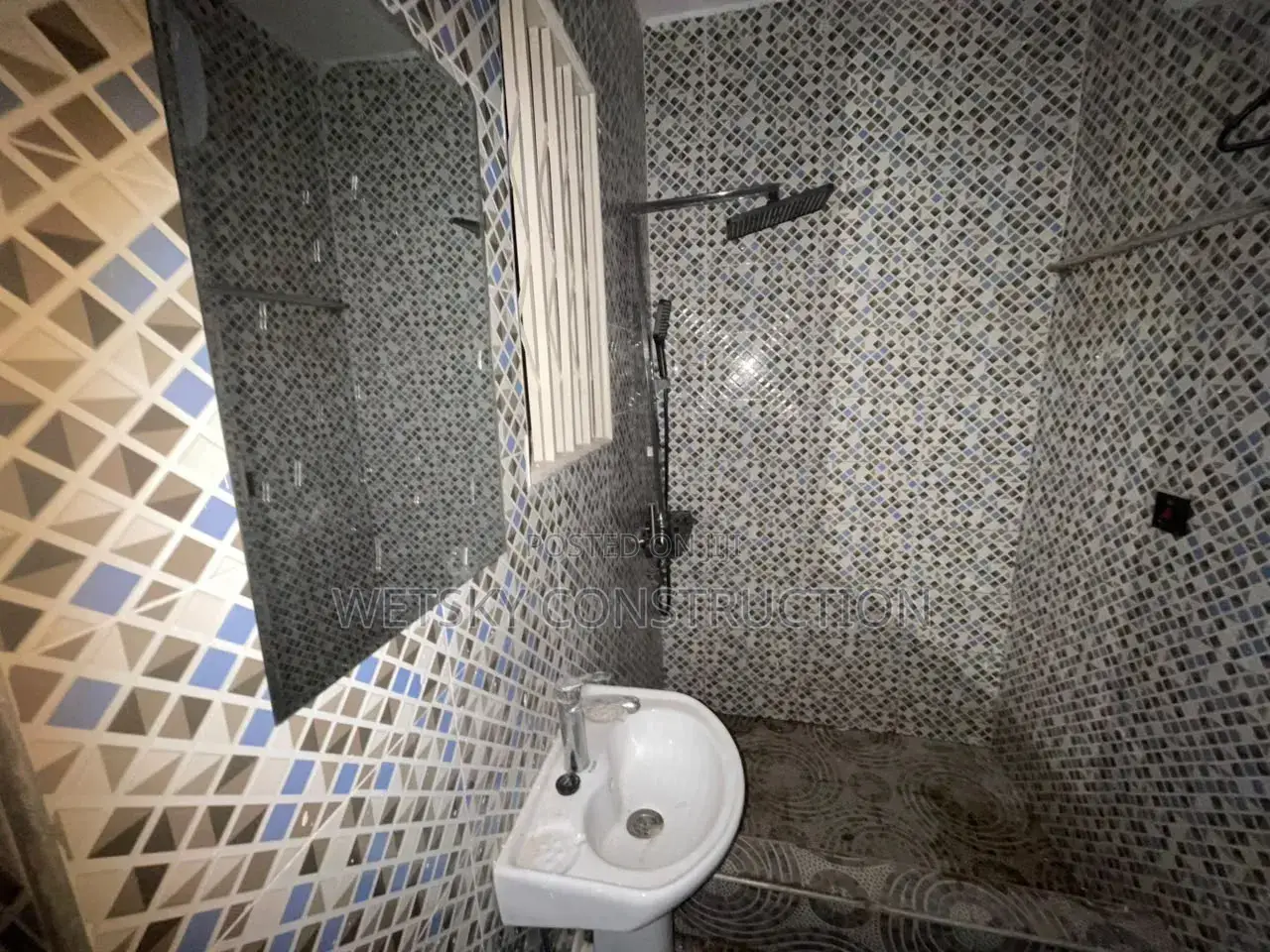 1bdrm Apartment in Deeper Life, Market for rent