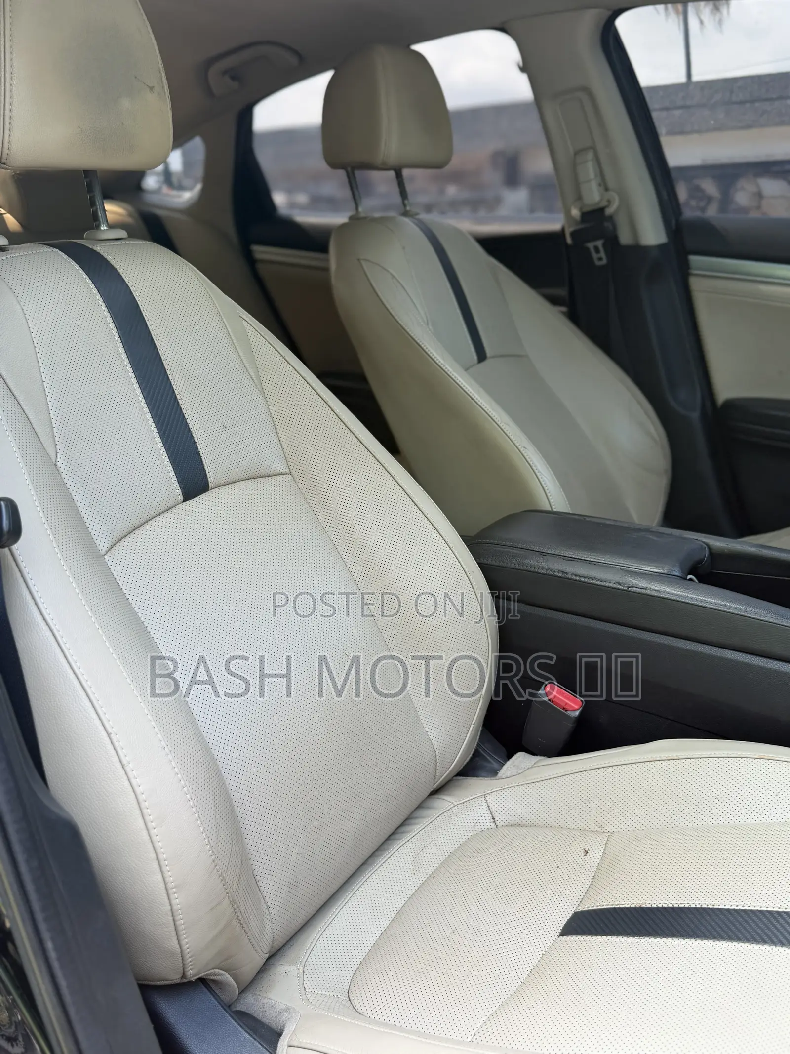 Honda Civic Touring 4dr Sedan (1.5L 4cyl) 2017 Black