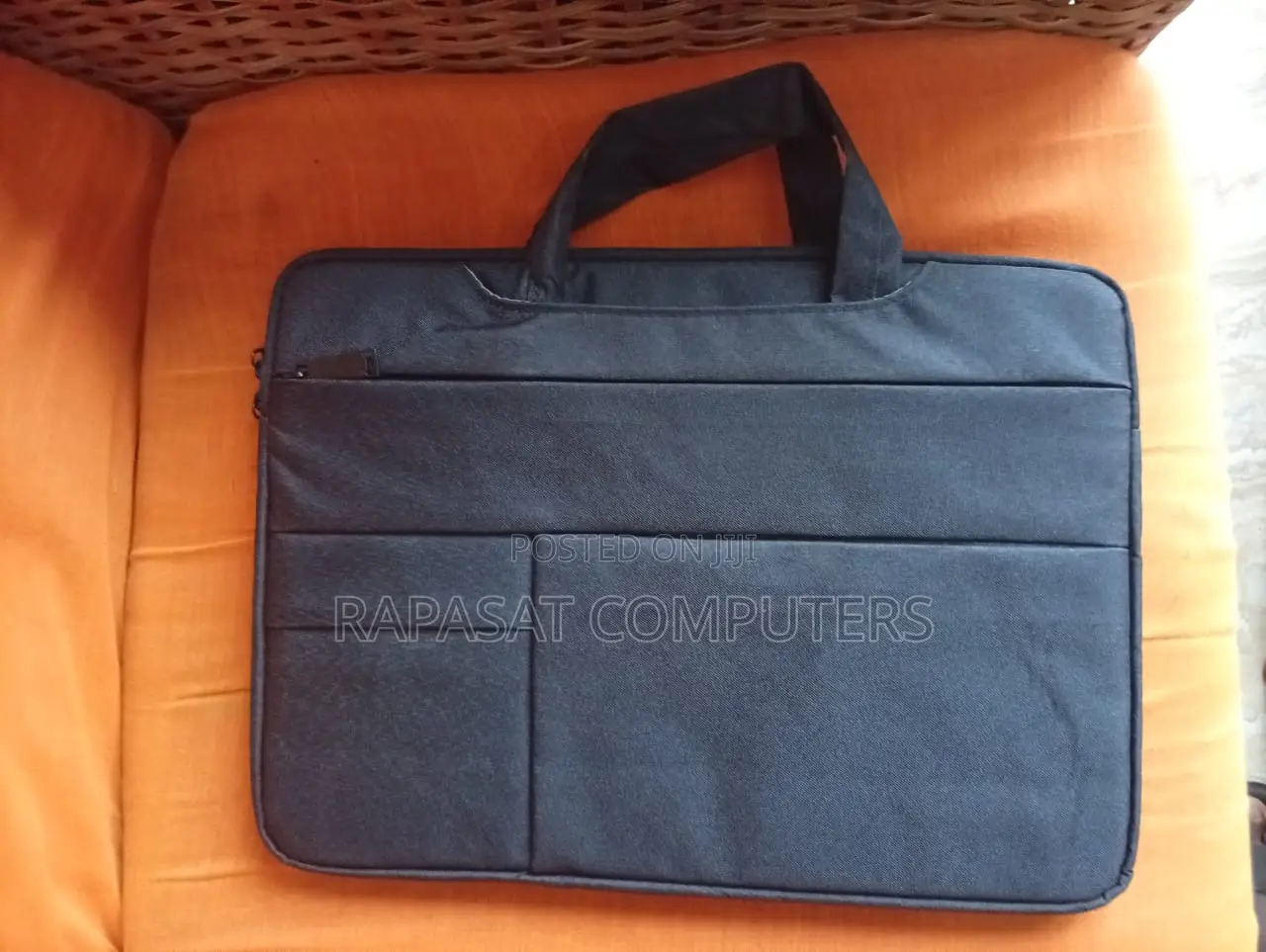 Laptop Sleeve Bag With Handle 14" 15.6" (Black 1-Side Zip)- ¢110 Per