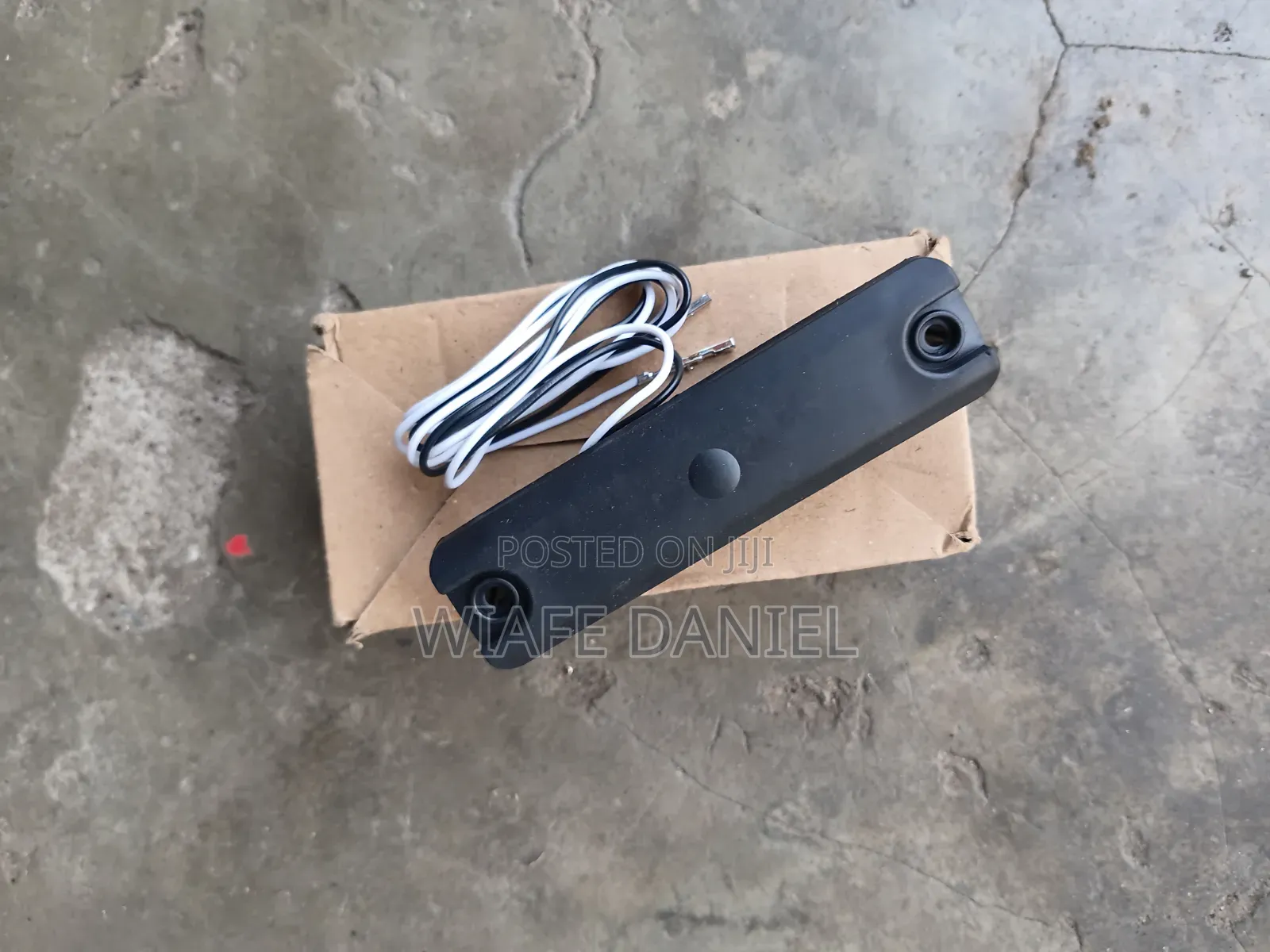 Hyundai Santafe Boot Sensor