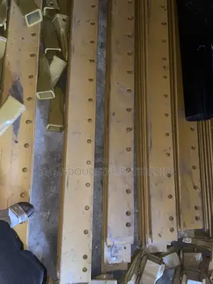 Cat Grader Blades