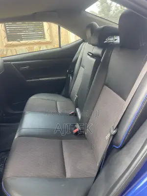 Toyota Corolla 2017 Blue