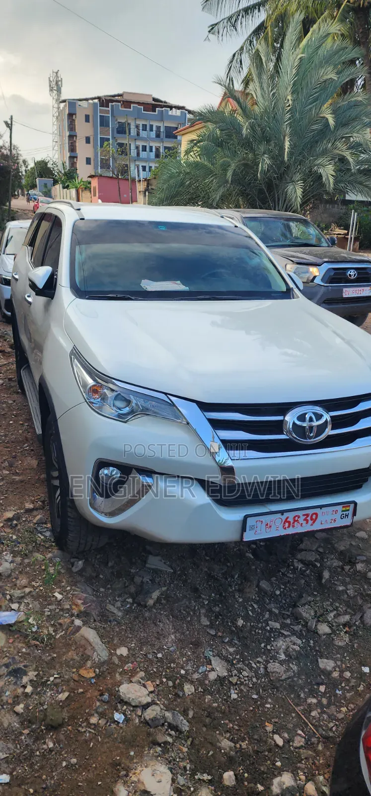 Toyota Fortuner 2.7 AWD 2019 White