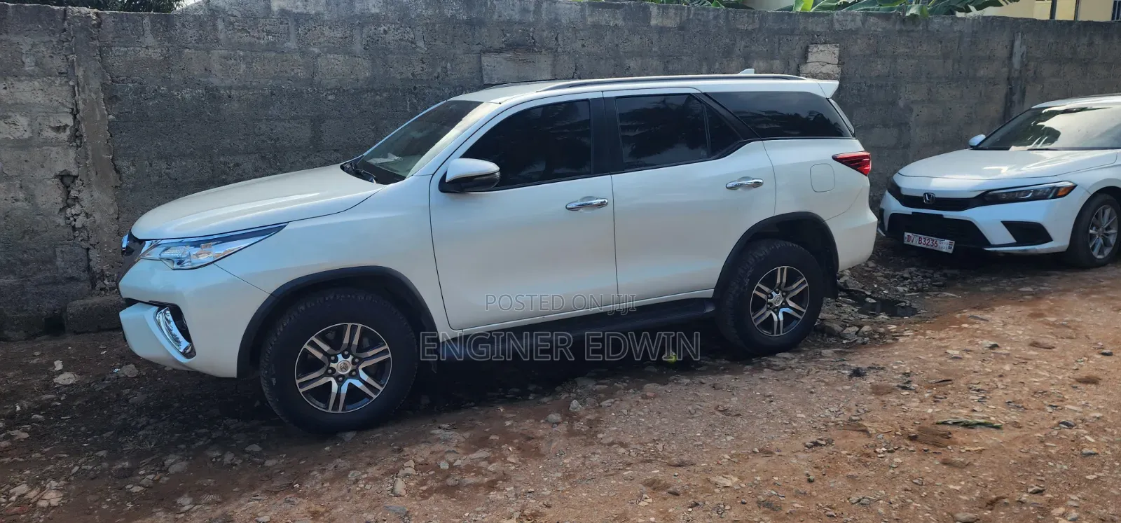 Toyota Fortuner 2.7 AWD 2019 White