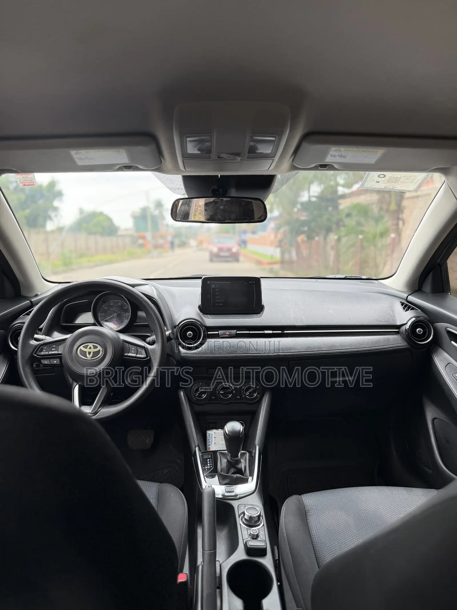 Toyota Yaris iA 1.5 FWD 2019 Gray