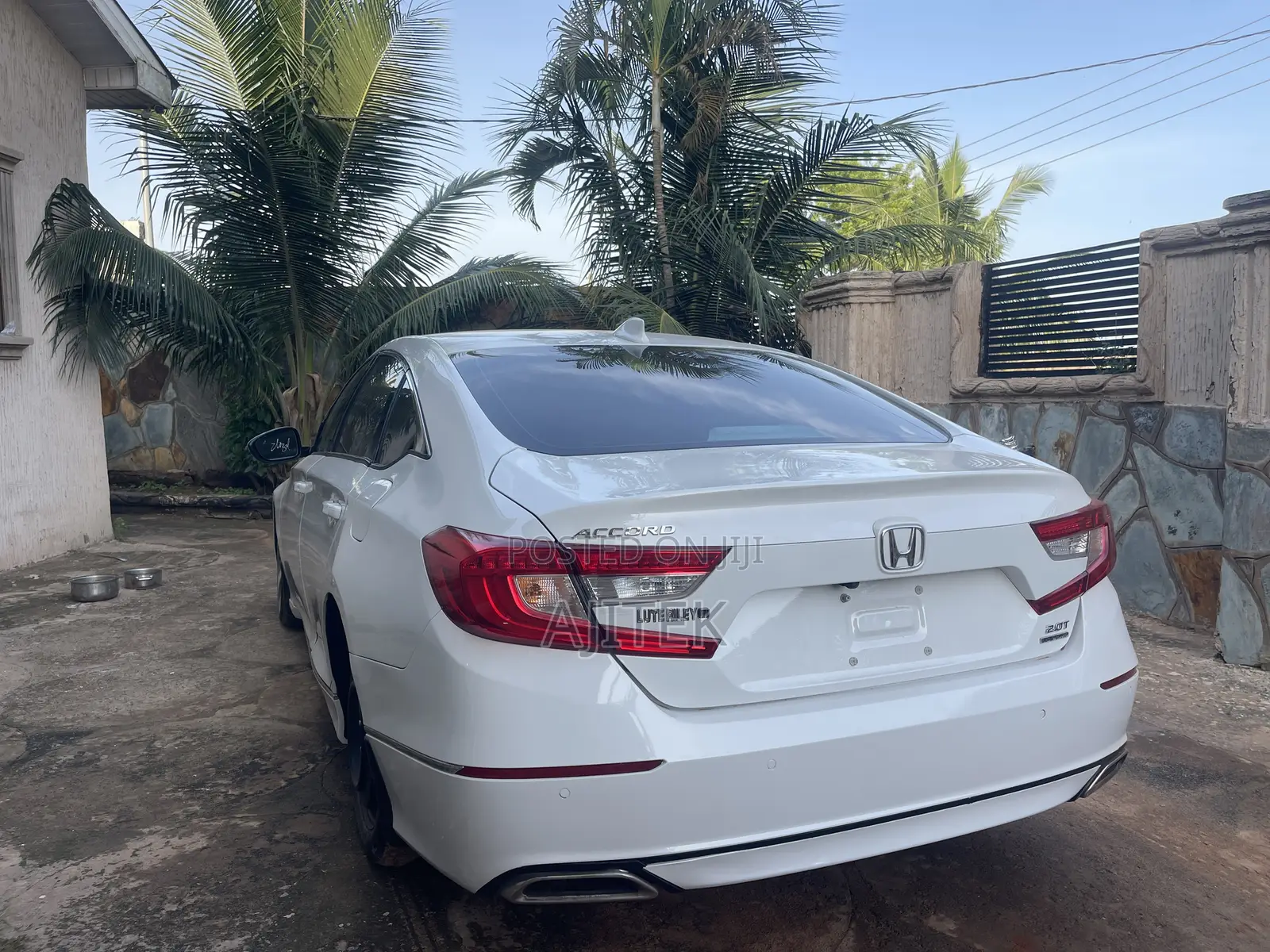 Honda Accord 2018 White