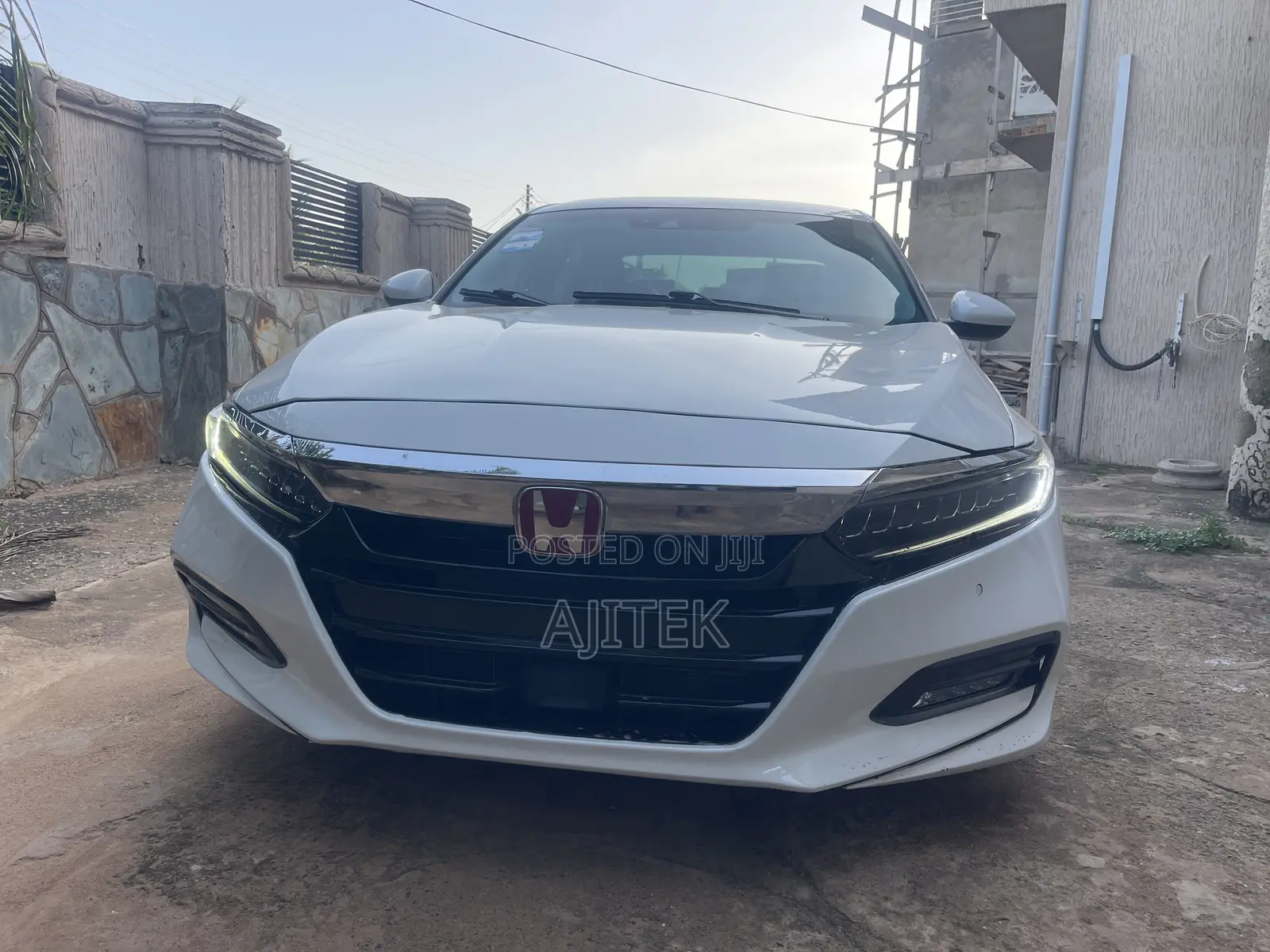 Honda Accord 2018 White