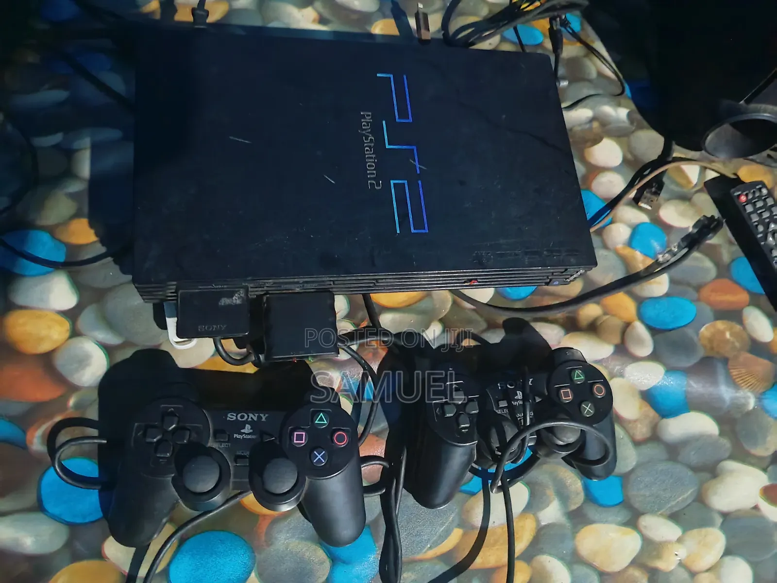 Ps2 Game With Eight Games and Two Pads
