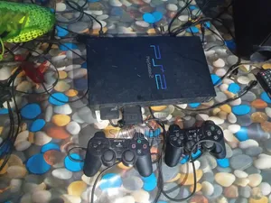 Ps2 Game With Eight Games and Two Pads