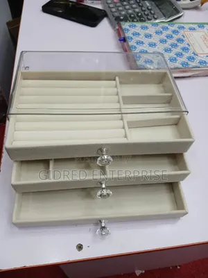 Quality Jewelry Organizer
