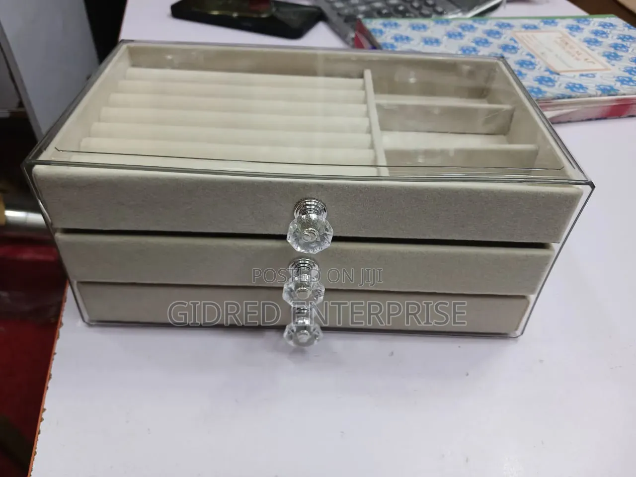 Quality Jewelry Organizer