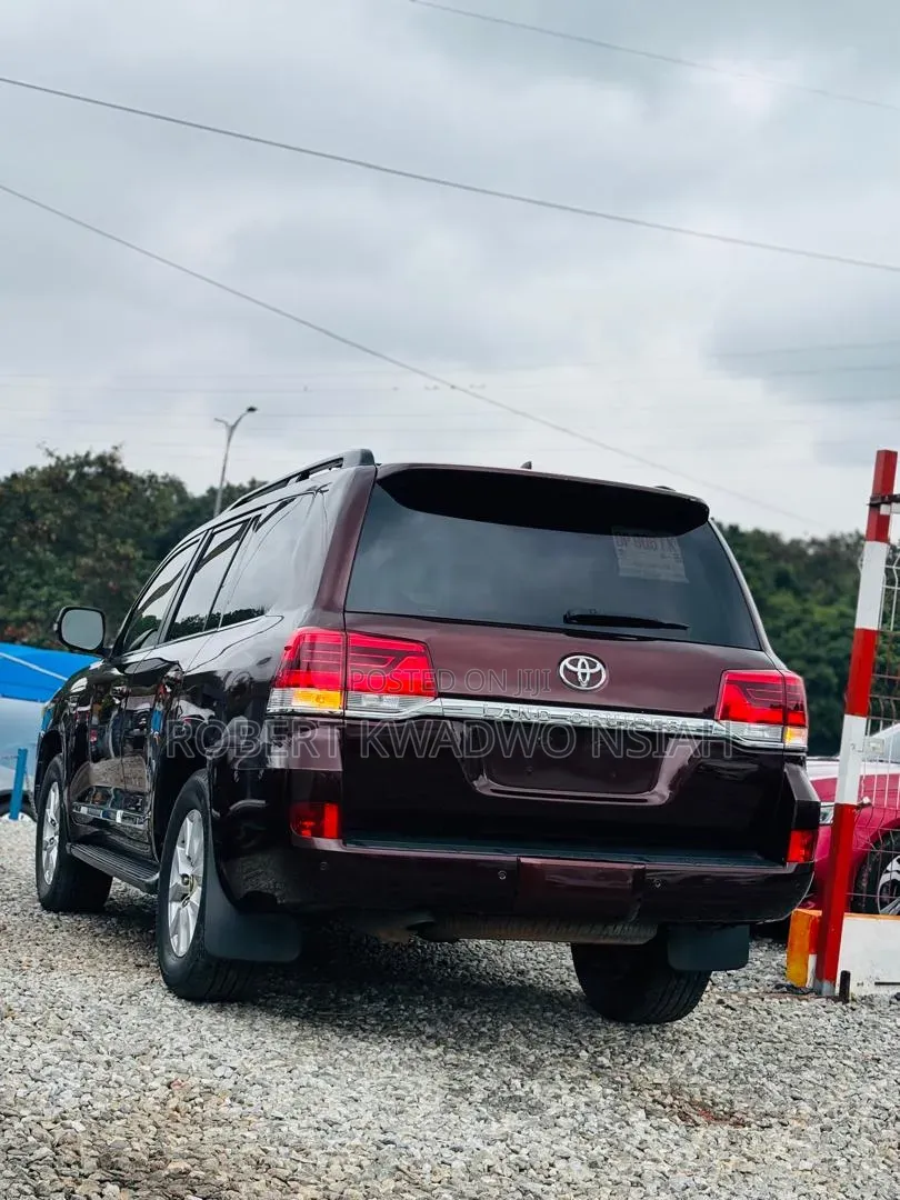 Toyota Land Cruiser 4.5 V8 GXR 2015