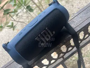 JBL Charge