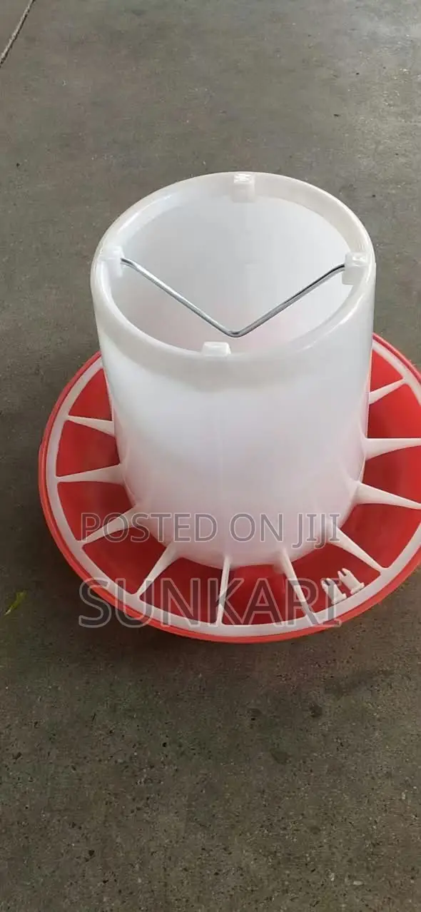 12 Kg Poultry Feeders