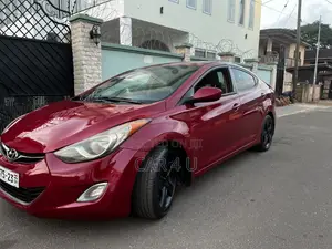 Hyundai Elantra 2013 Red