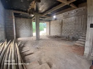 5bdrm Duplex in Hills Top, Kumasi Metropolitan for sale