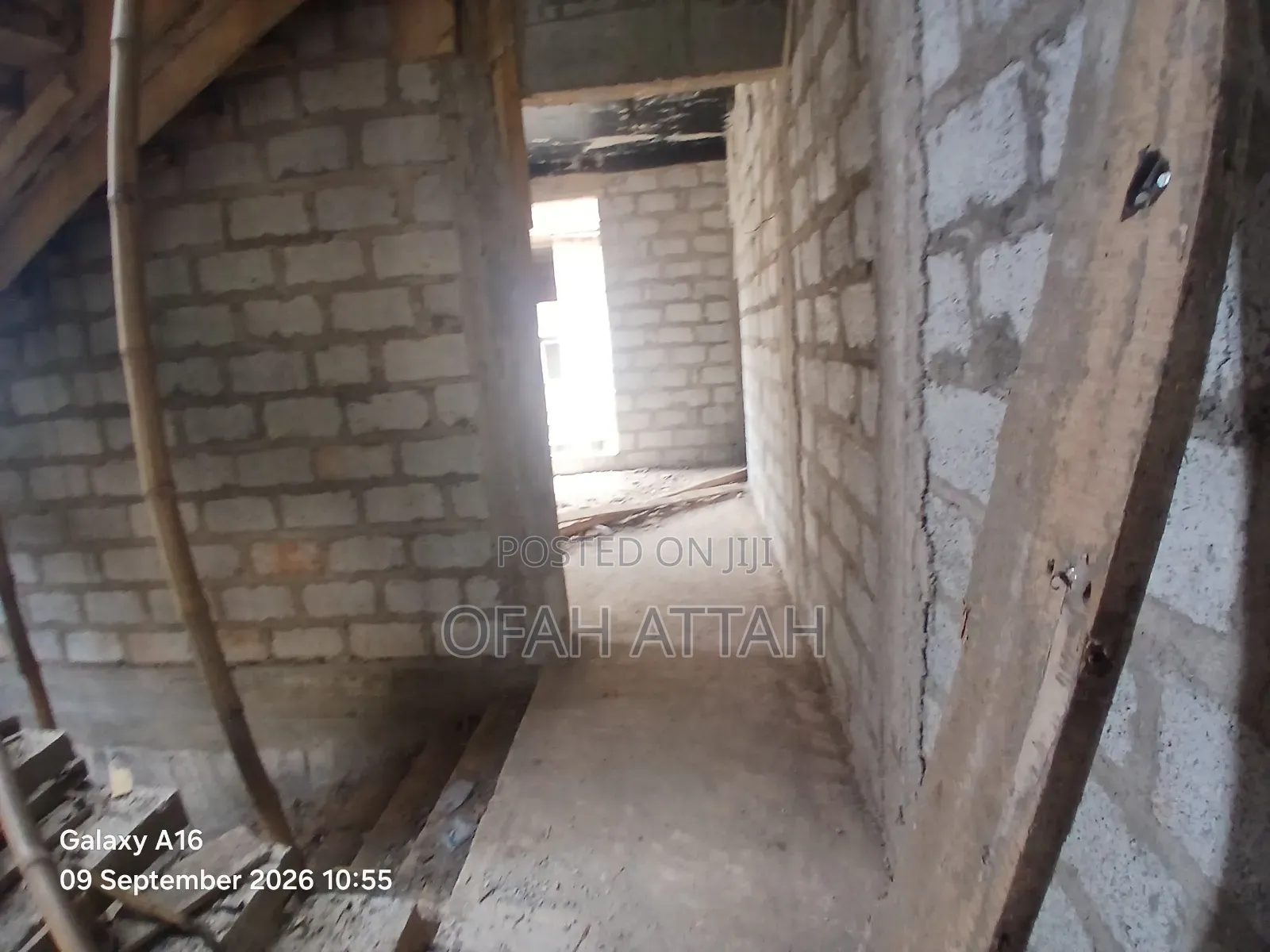 5bdrm Duplex in Hills Top, Kumasi Metropolitan for sale