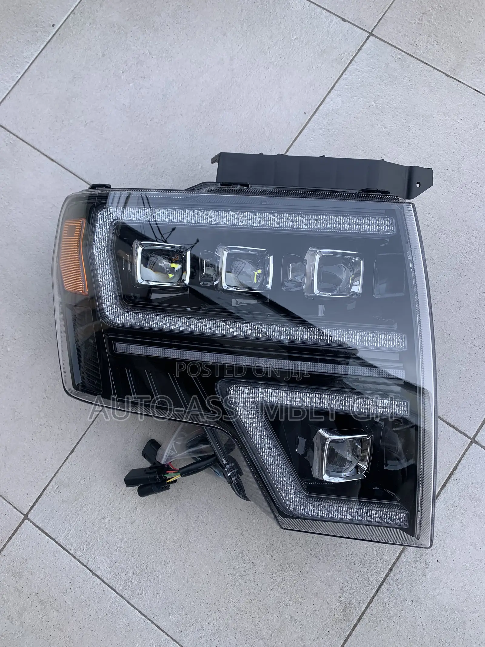 Ford F150 Headlight PAIR 2009,2010,2011,2012,2013,2014