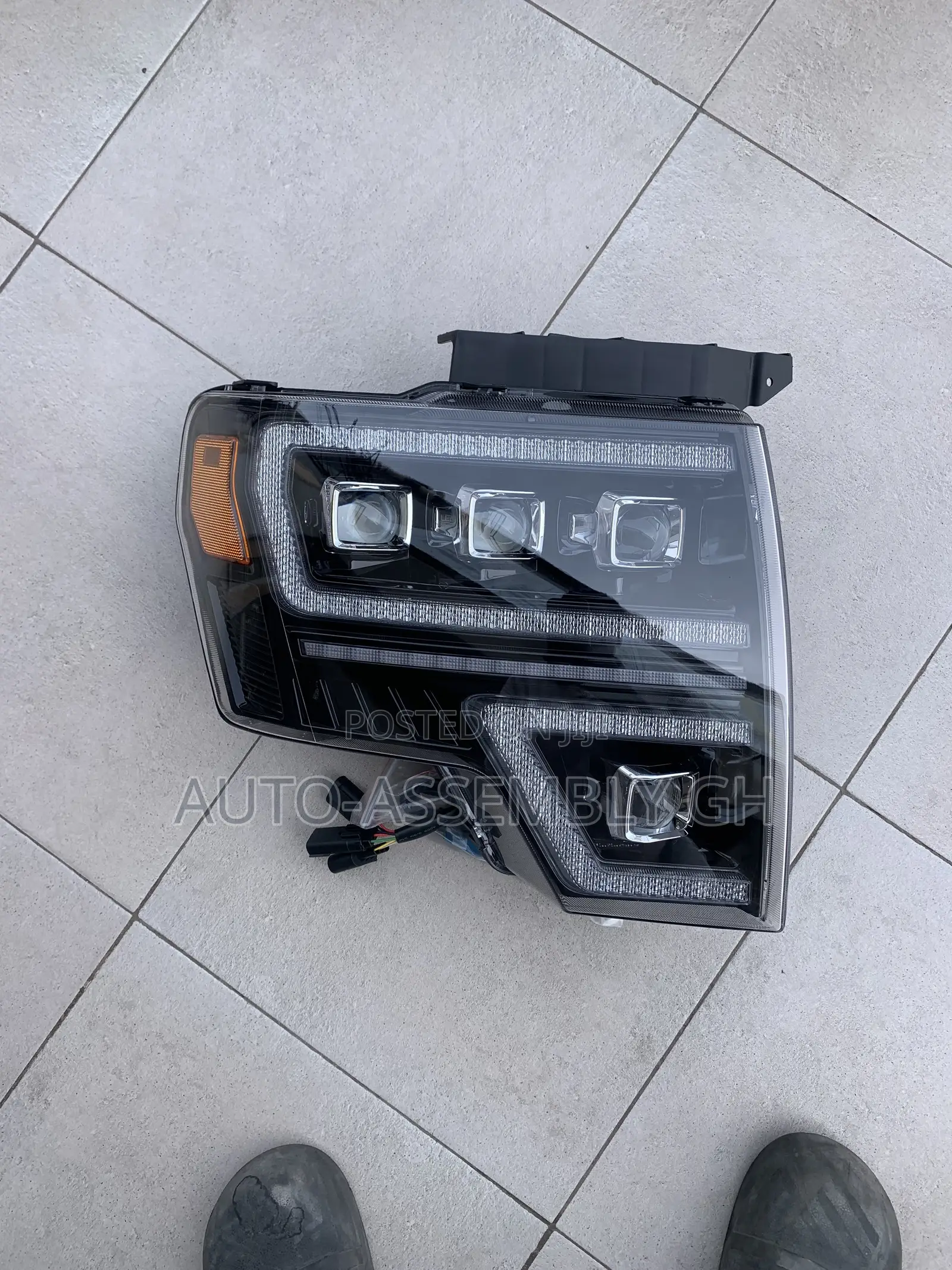 Ford F150 Headlight PAIR 2009,2010,2011,2012,2013,2014