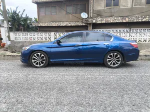 Honda Accord Sport 4dr Sedan FWD (2.4L 4cyl 2A) 2013 Blue