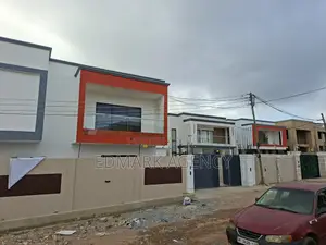 4bdrm House in Kwabenya Acp for sale