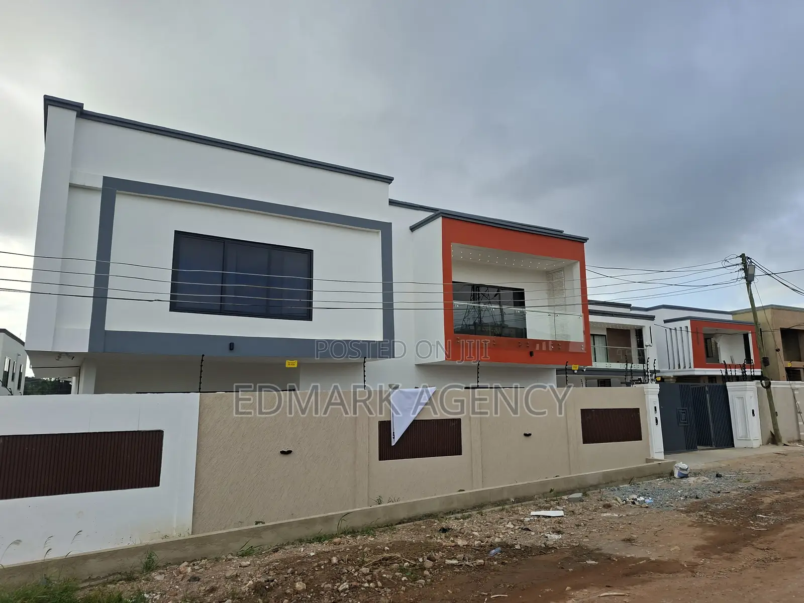 4bdrm House in Kwabenya Acp for sale