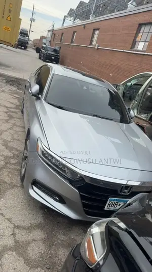 Honda Accord Sport (1.5L 4cyl Turbo CVT) 2019 Silver