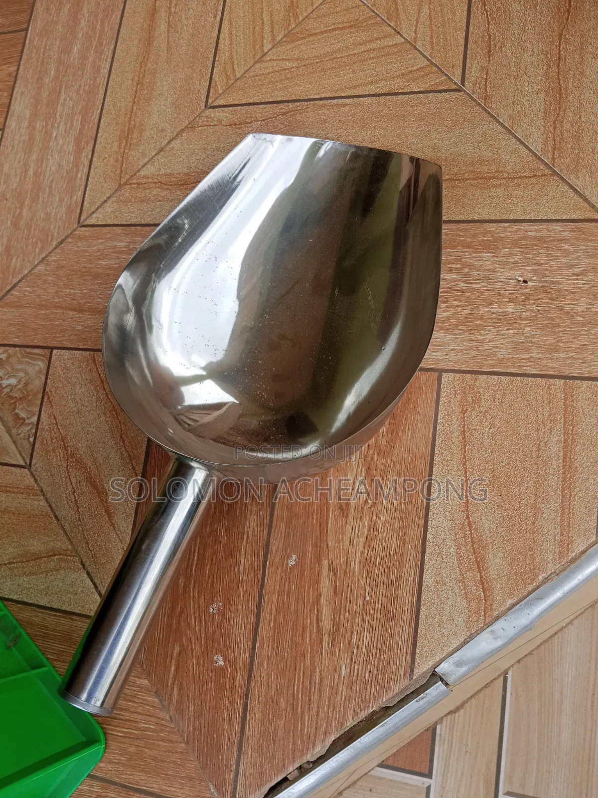 Concrete Sampling Scoop