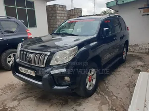 Toyota Land Cruiser Prado 2013 Black